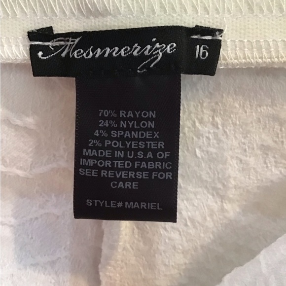 Mesmerize brand pants Nwot - Picture 3 of 6